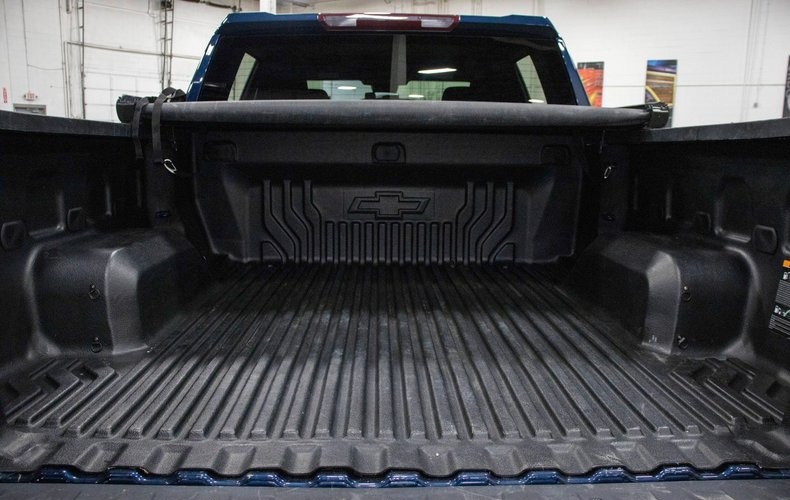2023 Chevrolet Silverado - photo 16