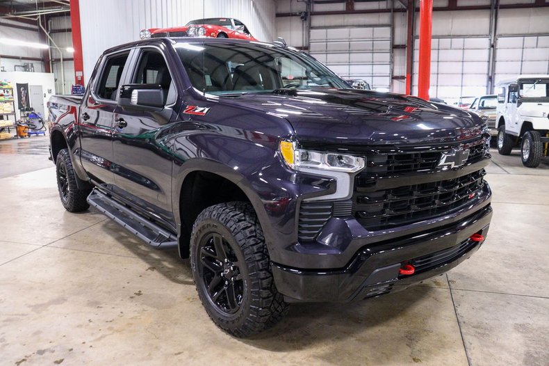 2022 Chevrolet Silverado - photo 11