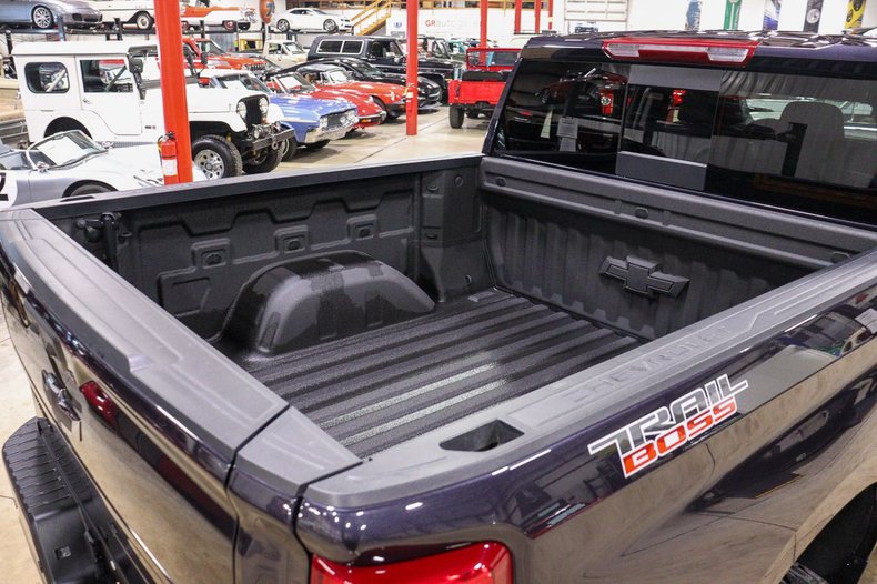 2022 Chevrolet Silverado - photo 17