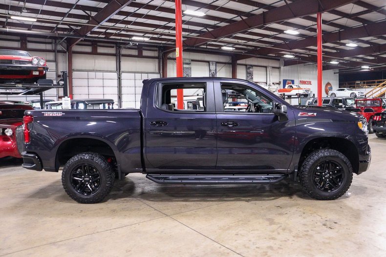 2022 Chevrolet Silverado - photo 7