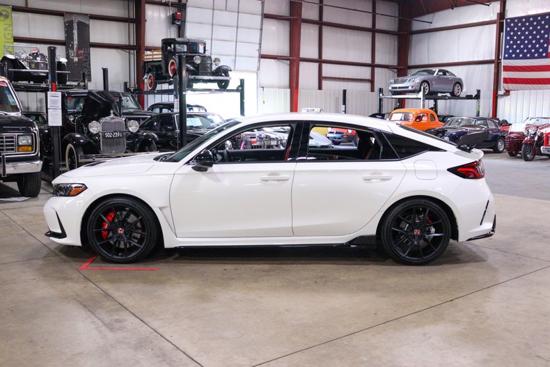 2023 Honda Civic - photo 2
