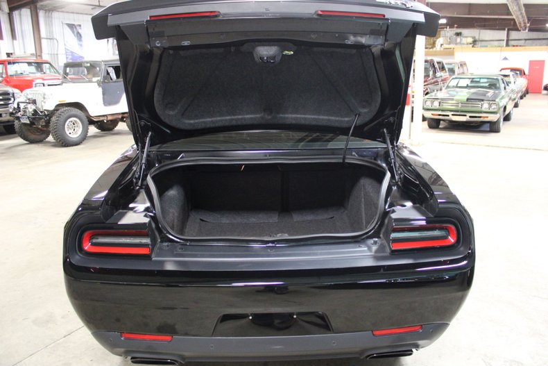 2017 Dodge Challenger SRT Hellcat - photo 12