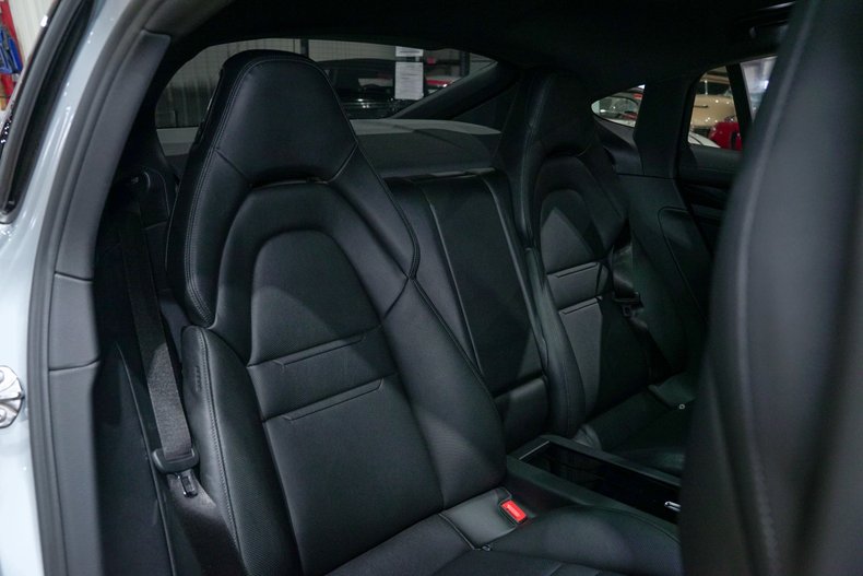 2018 Porsche Panamera - photo 6