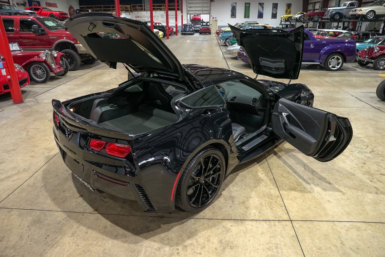 2019 Chevrolet Corvette - photo 16