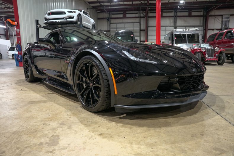 2019 Chevrolet Corvette - photo 8