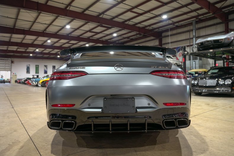 2020 Mercedes-Benz AMG GT - photo 3