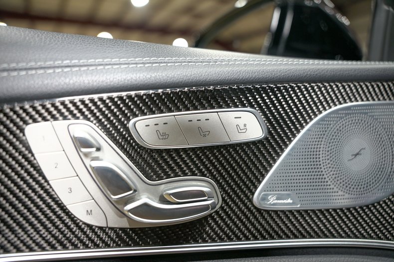 2020 Mercedes-Benz AMG GT - photo 8