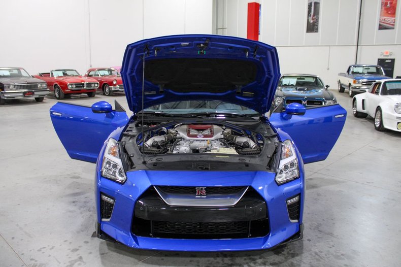 2020 Nissan GT-R - photo 14