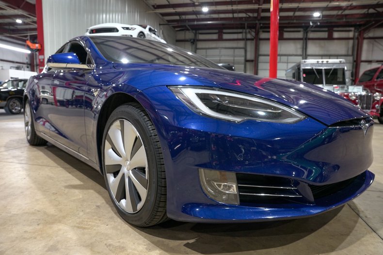 2021 Tesla Model S - photo 7