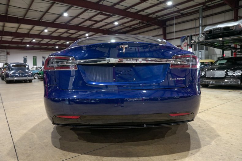 2021 Tesla Model S - photo 4