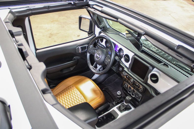 2021 Jeep Wrangler - photo 9