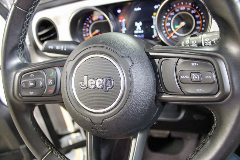 2021 Jeep Wrangler - photo 14