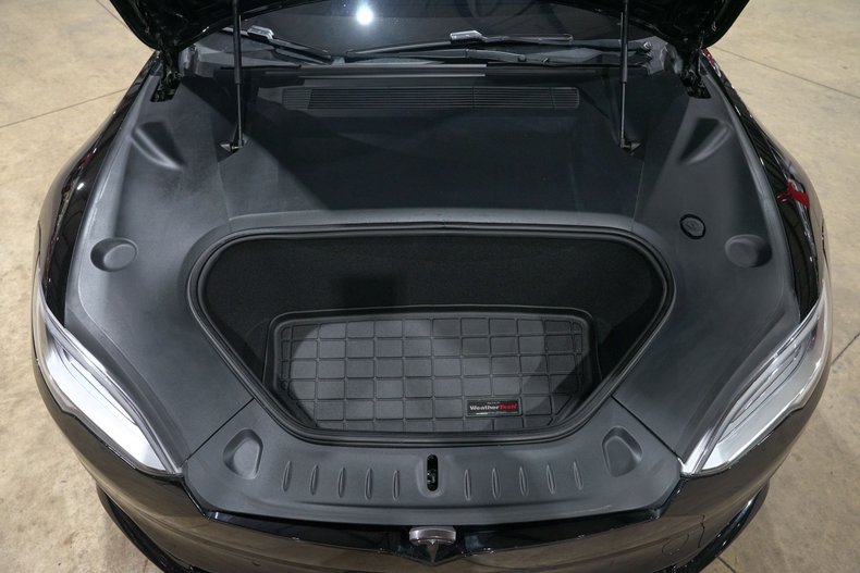 2022 Tesla Model S Plaid - photo 15
