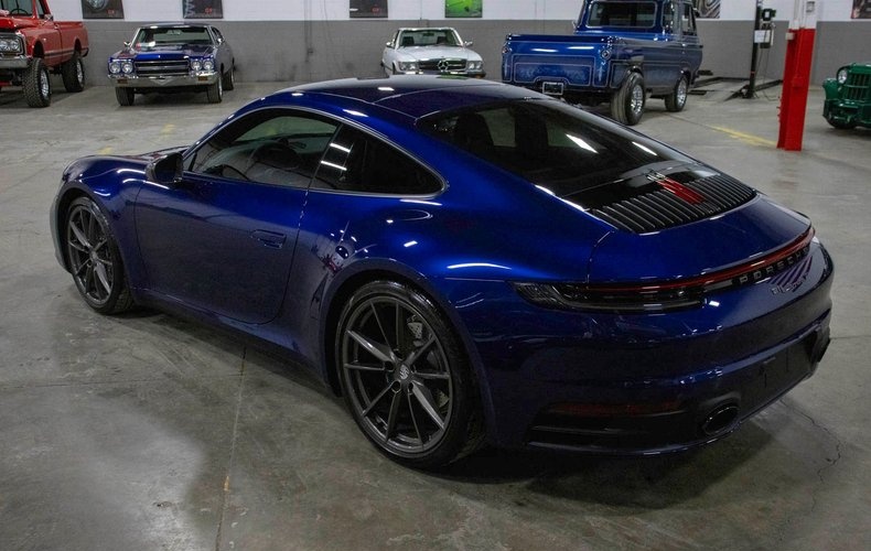 2024 Porsche 911 - photo 3