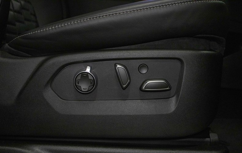 2024 Cadillac Escalade - photo 12