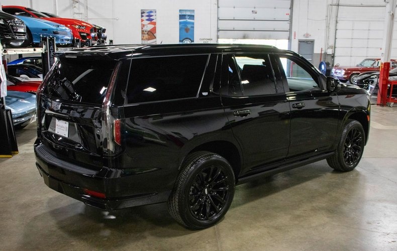 2024 Cadillac Escalade - photo 6