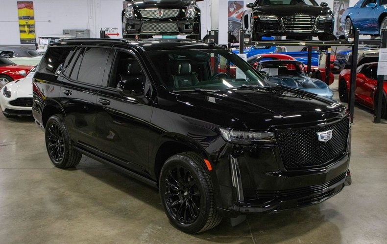 2024 Cadillac Escalade - photo 7